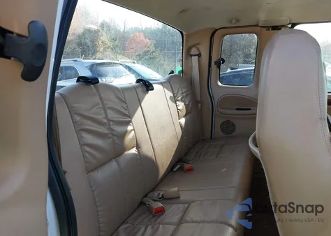 2002 Dodge Ram 2500 St из США, поврежденный, VIN 3B7KC23W82M212169